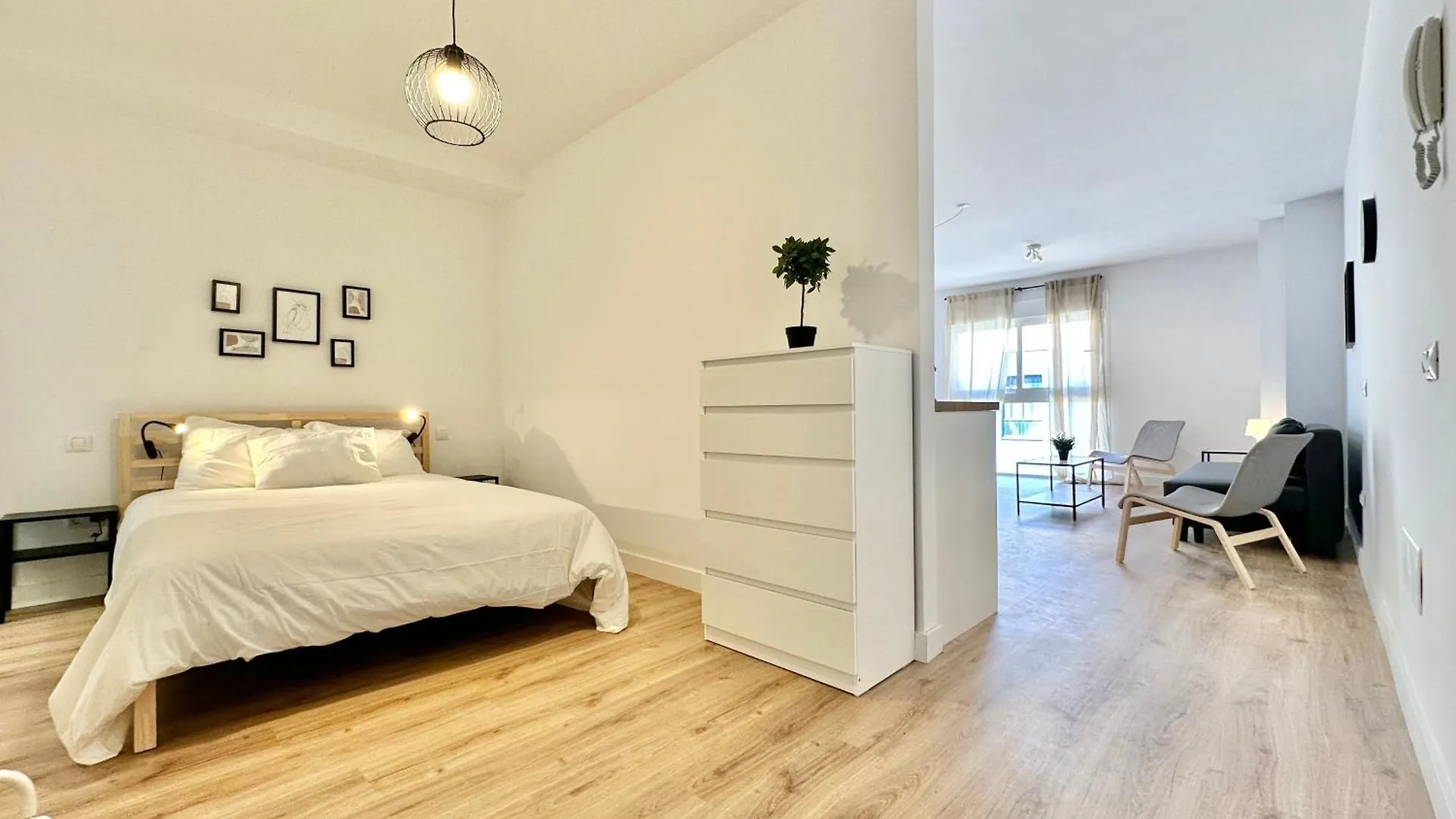 Sunny Seas Hideaway Apartment Los Abrigos İspanya