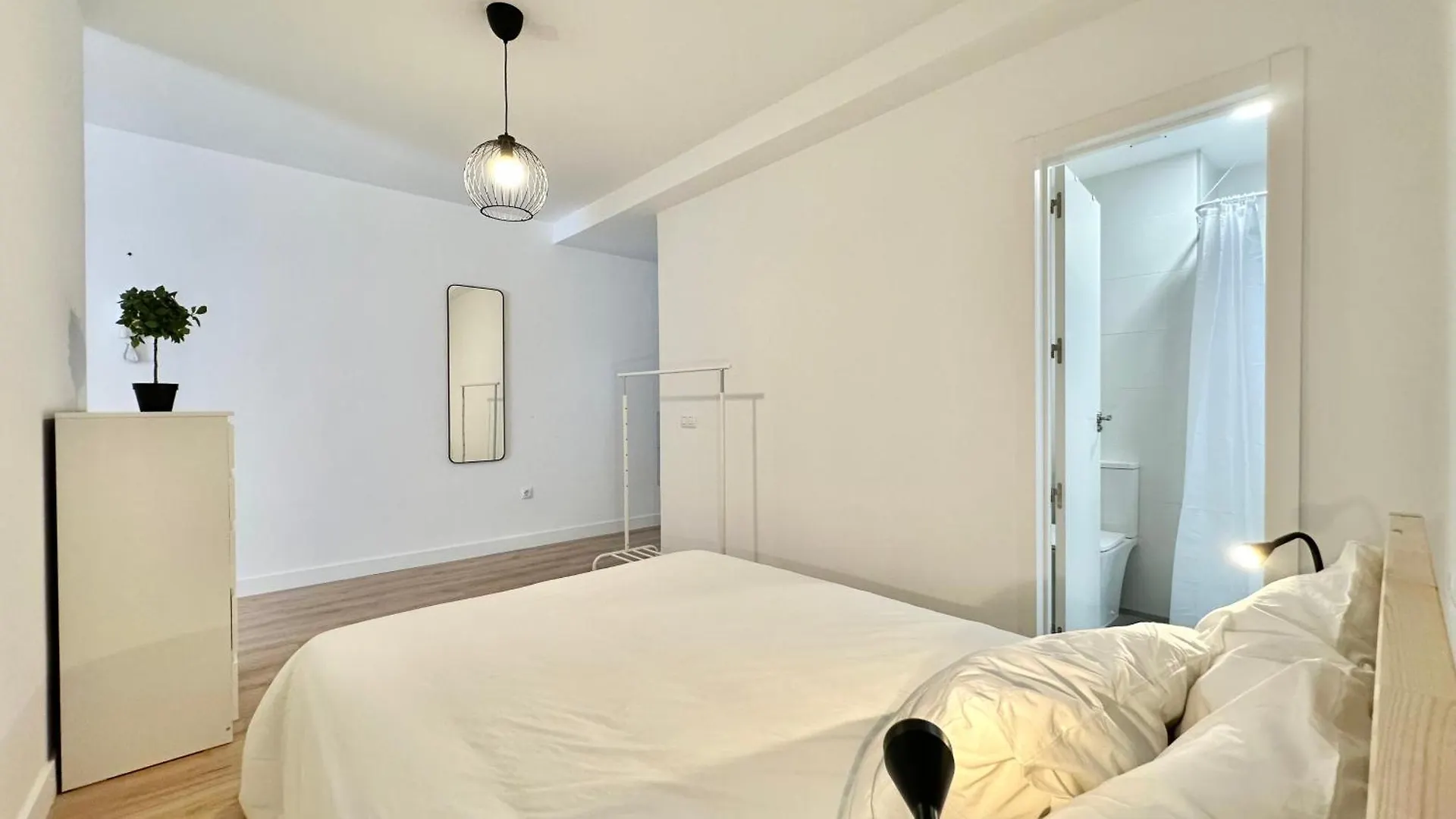 Sunny Seas Hideaway Apartment 阿布里斯 西班牙